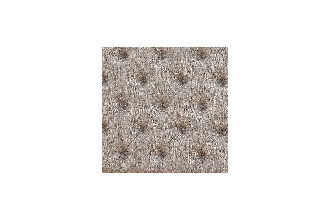 Realyn Upholstered Panel Bed